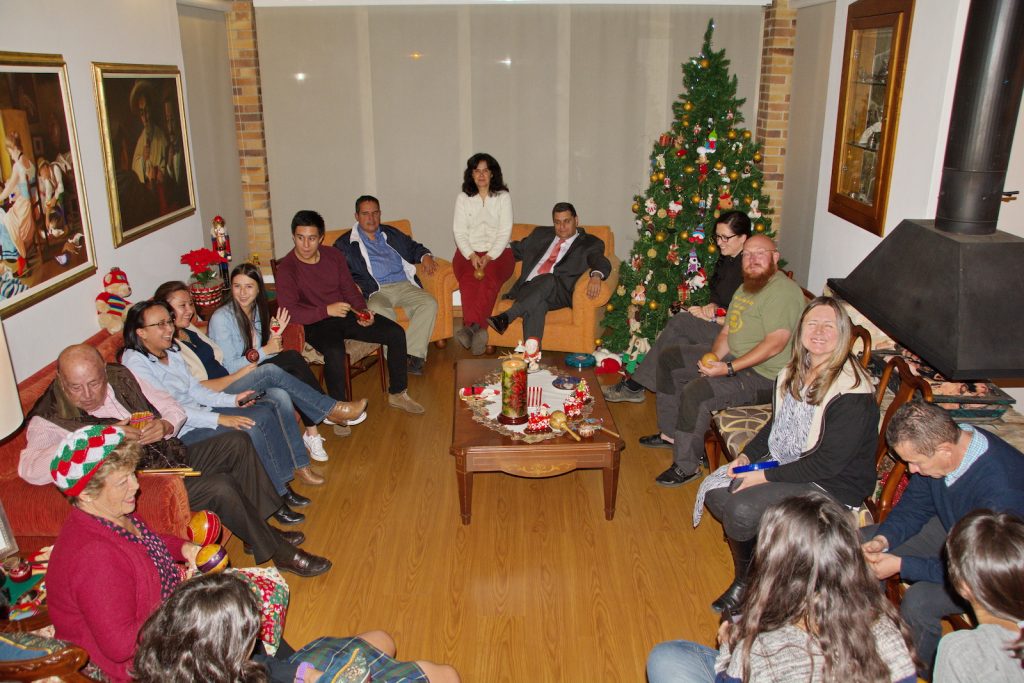 Mitfeiern der Weihnachtstradition bei meiner Gastfamilie in Kolumbien (mit Bea und Helmut)