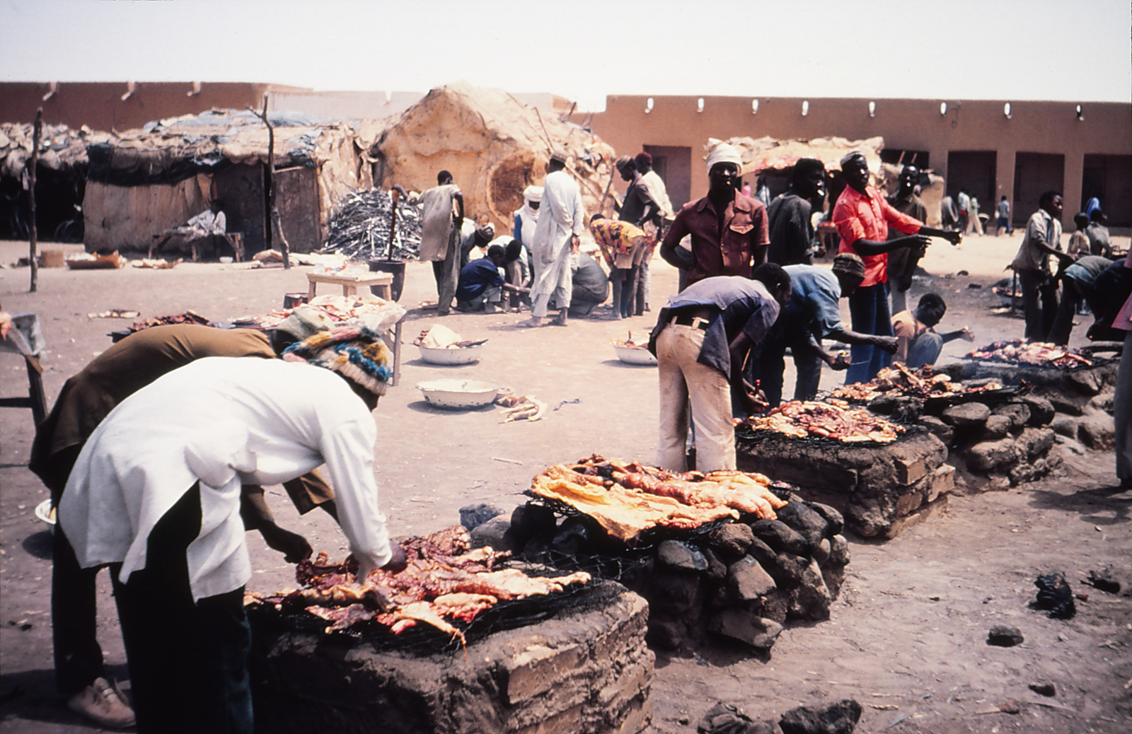 Grillplatz in Agadez, Niger.