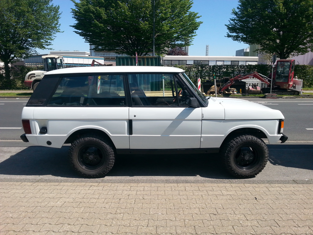 Aachener Teilemarkt - Land Rover Showlaufen