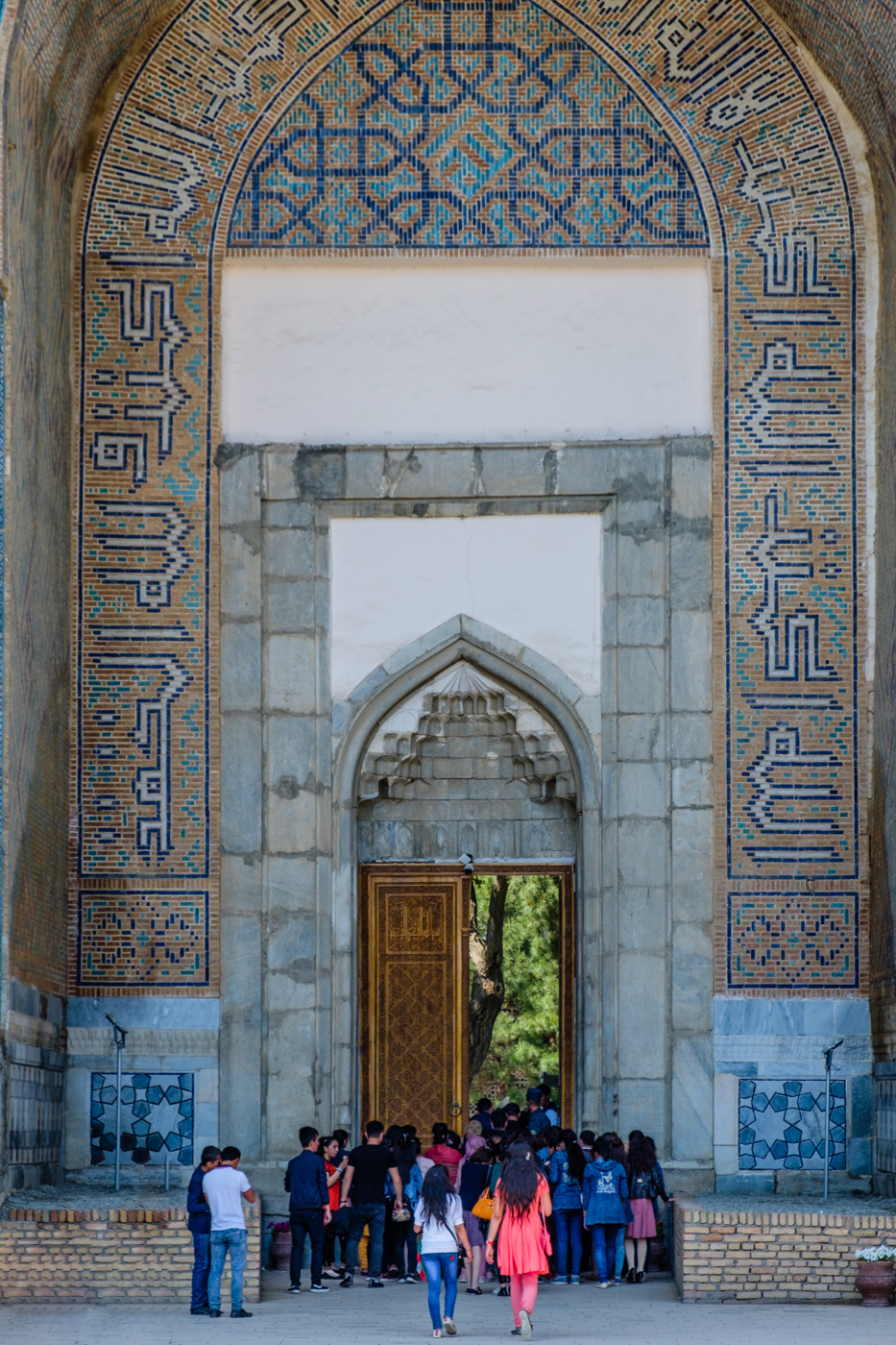 Der innere Bogen des Eingangsportals der Bibi-Chanum-Moschee.