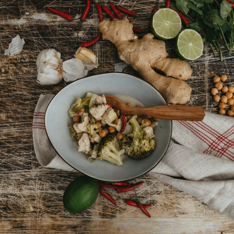 Rezept Dutch Oven Hähnchen-Kichererbsen-Eintopf