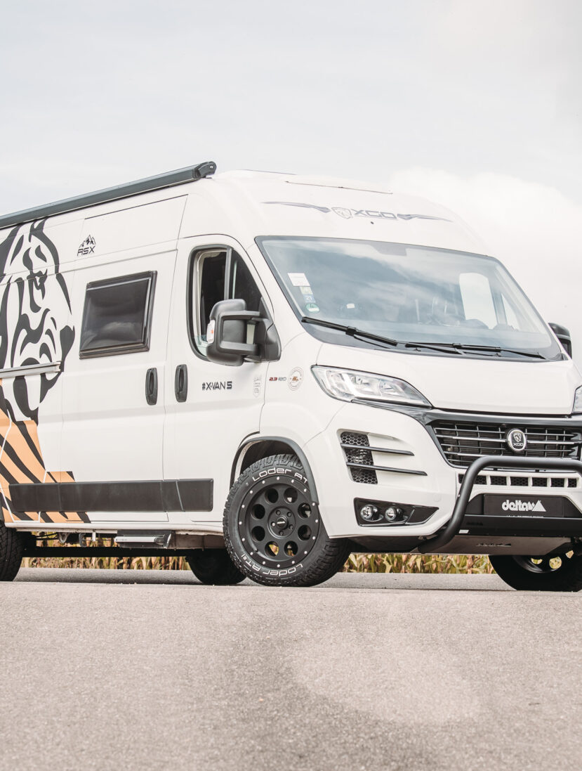 Delta4x4 Van