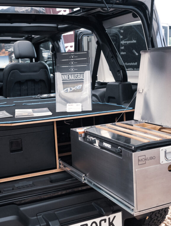 Innenausbau für den Jeep Wrangler JLU 4xe