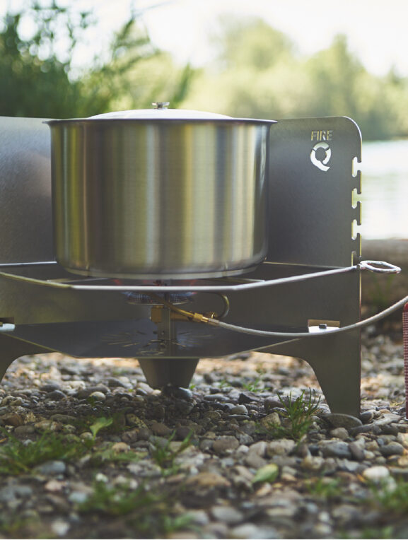 FireQ Gas der Gas-Grill und Gas-Kocher in einem