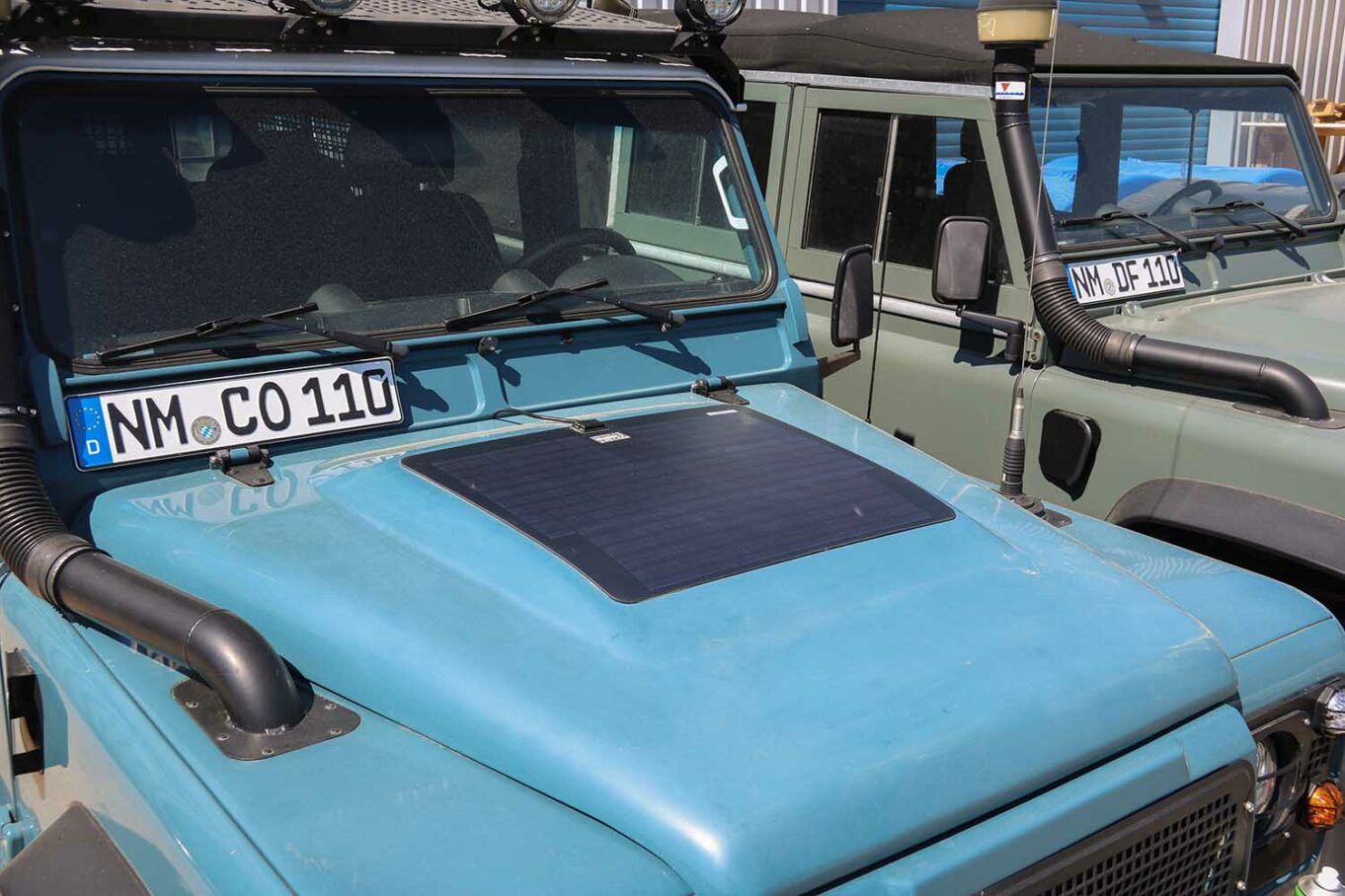 Solarpanel-Motorhaube