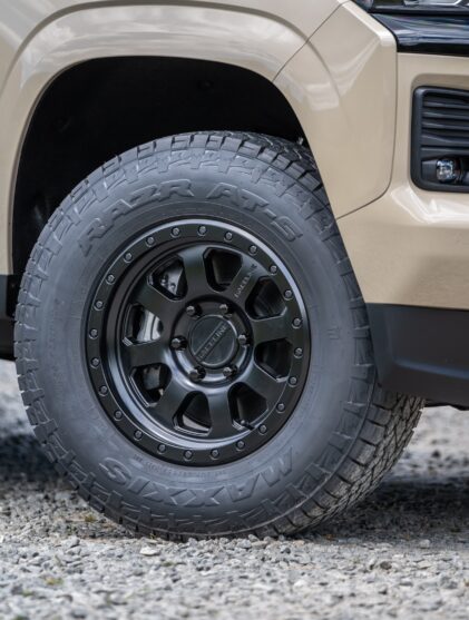 Raszr AT-S der Offroad-Winterreifen