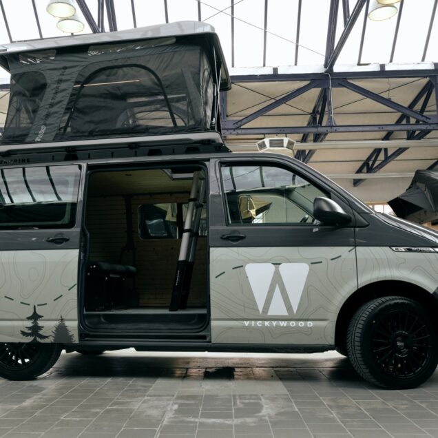 Europine Ultimate Dachzelt als Alternative zum Hubdach für Fahrzeugbauer von Vickywood