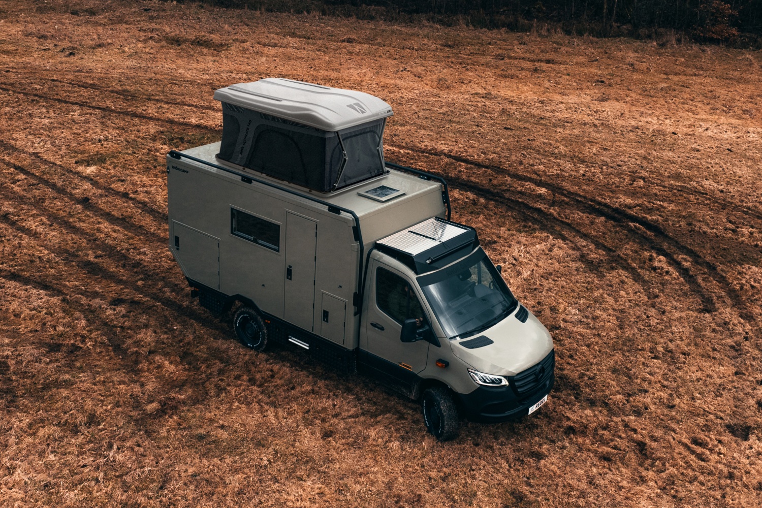 Europine Ultimate Dachzelt als Alternative zum Hubdach für Fahrzeugbauer von Vickywood