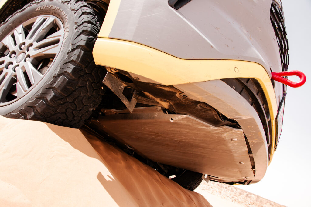 Die Spuren zeigen: gut das der Unterfahrschutz da ist.