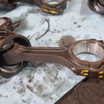 Kolben mit Schaden durch Mangelschmierung.