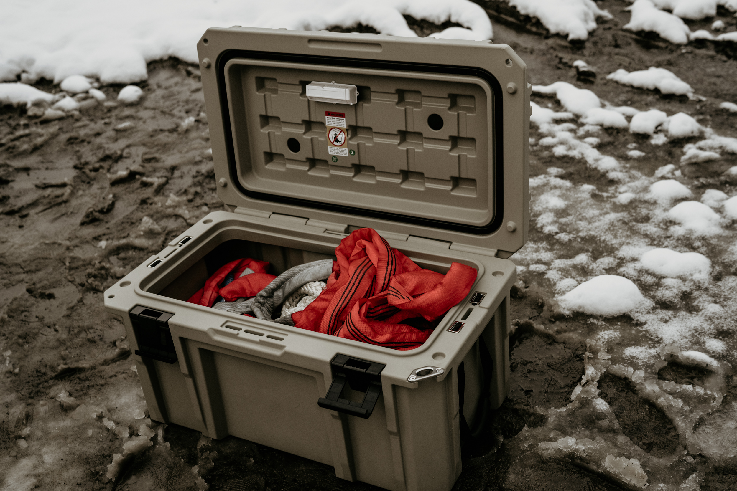 Wasserdichte Transportboxen von Nakatanenga