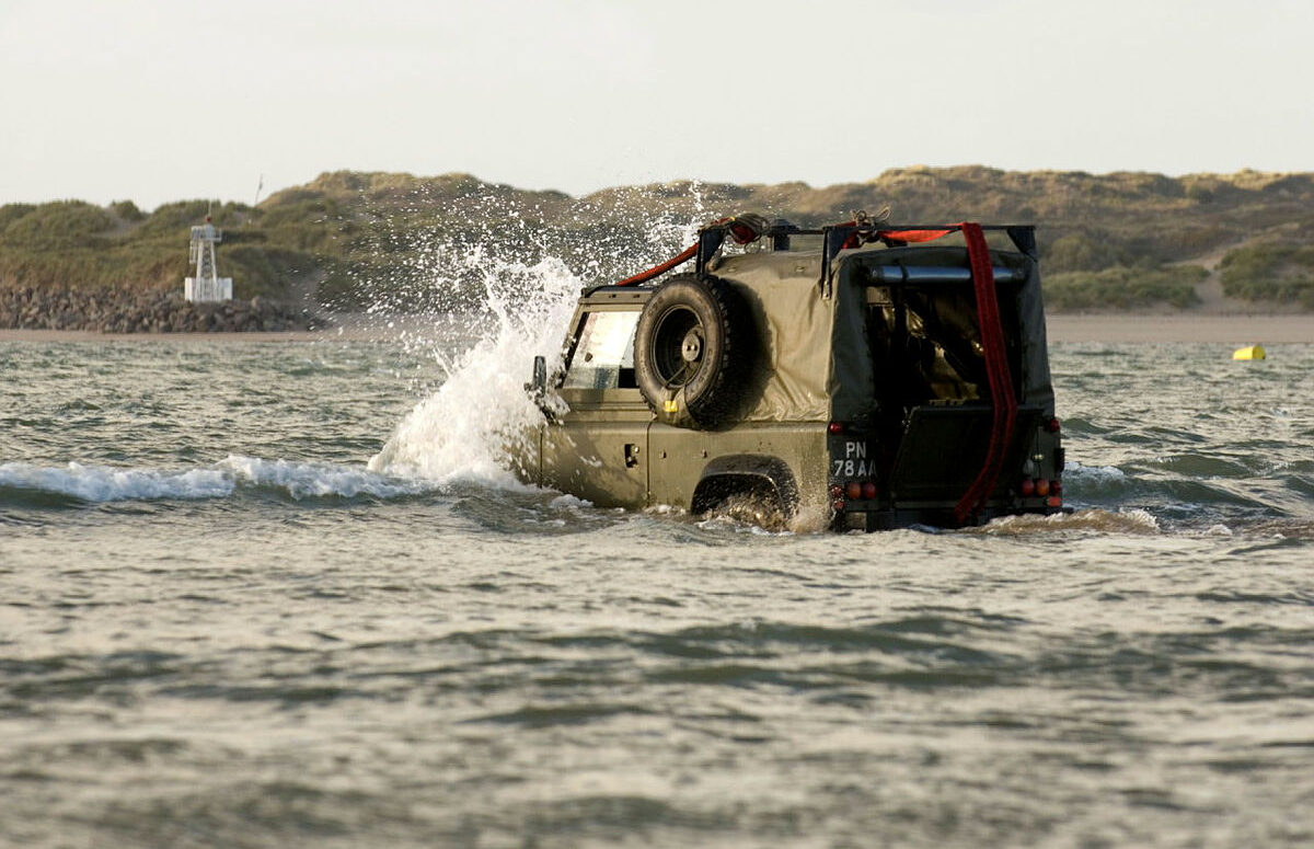Der Landy geht... Fotograf: Gary Davies, www.defenceimagery.mod.uk