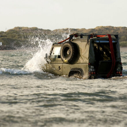 Der Landy geht... Fotograf: Gary Davies, www.defenceimagery.mod.uk