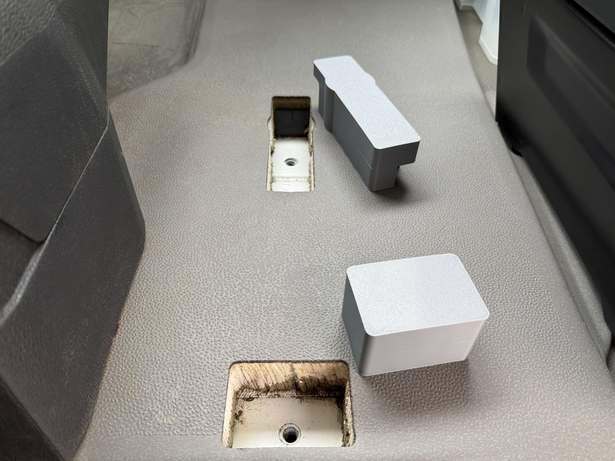 Oryx Solutions VW Crafter Bodenfüllstücke AA 2026