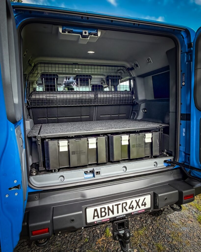 ABNTR4X4 Ineos Grenadier Rallye Works Limited Edition in Summit Blue