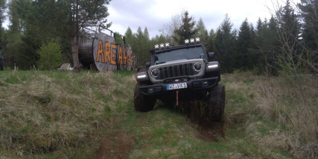 Jeep Wrangler am AREA 4x4 Gelaende in Grebenhain